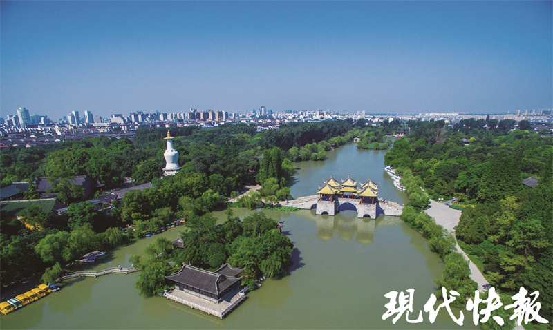 扬州市蓬勃发展，未来画卷绚烂展开